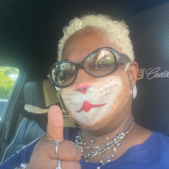 Meet your Posher, Sista Carmen - Picture 11 of 16